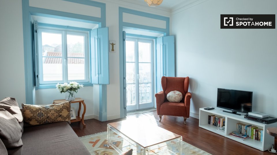 Apartment Lisbon, 1 bed — photo 5