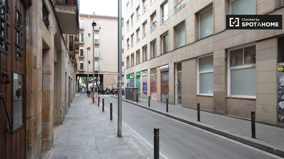 Apartment Barcelona, 1 bed, 37m² — photo 16
