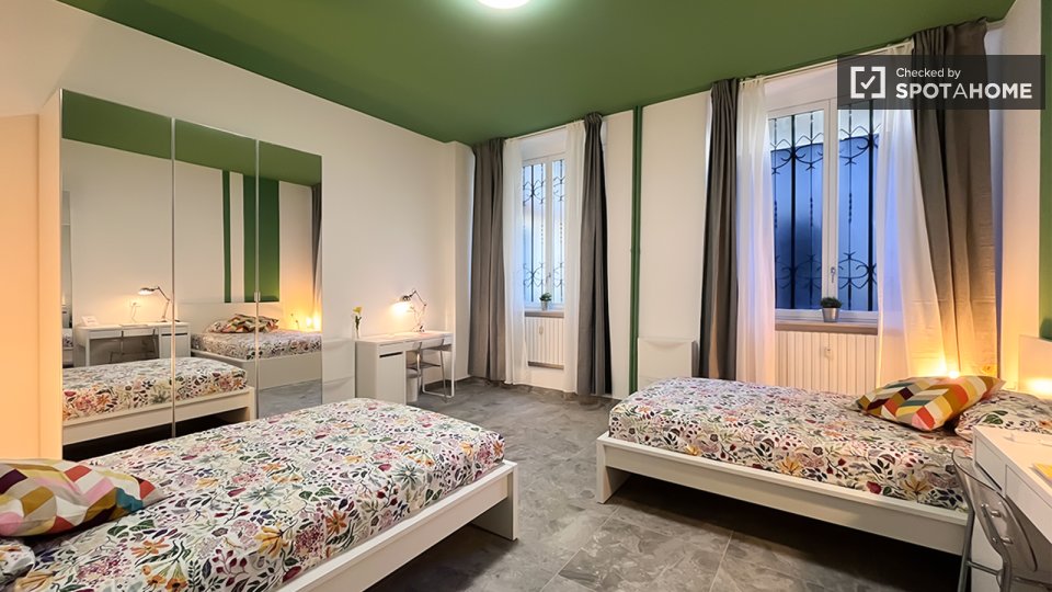 Double room Milan, 9 beds — photo 13