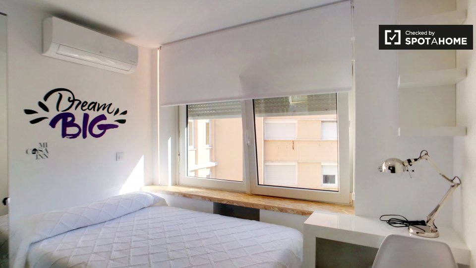Double room Madrid, 6 beds — photo 8