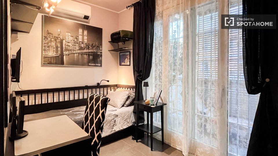 Double room Milan, 2 beds, 75m² — photo 46