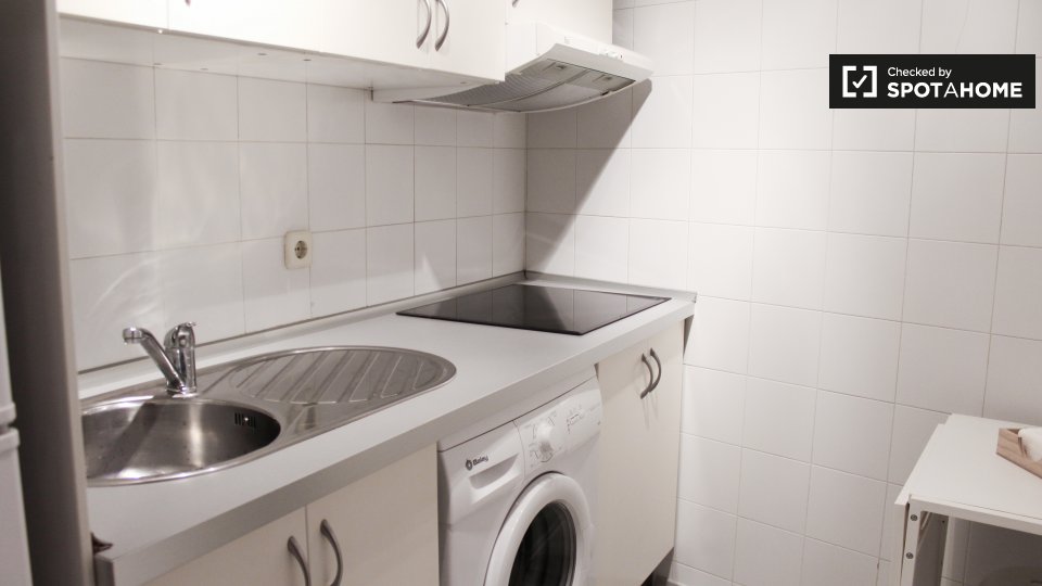 Apartment Madrid, 1 bed, 35m² — photo 13