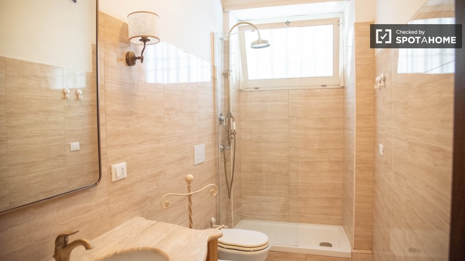 Apartment Rome, 2 beds, 48m² — photo 8