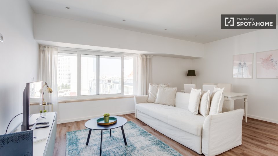 Apartment Lisbon, 1 bed — photo 46