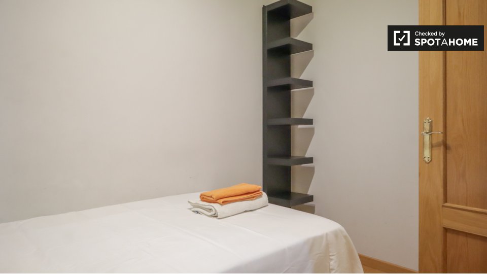 Apartment Madrid, 2 beds, 55m² — photo 16