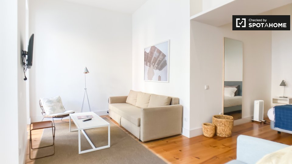 Apartment Lisbon, 1 bed, 63m² — photo 5