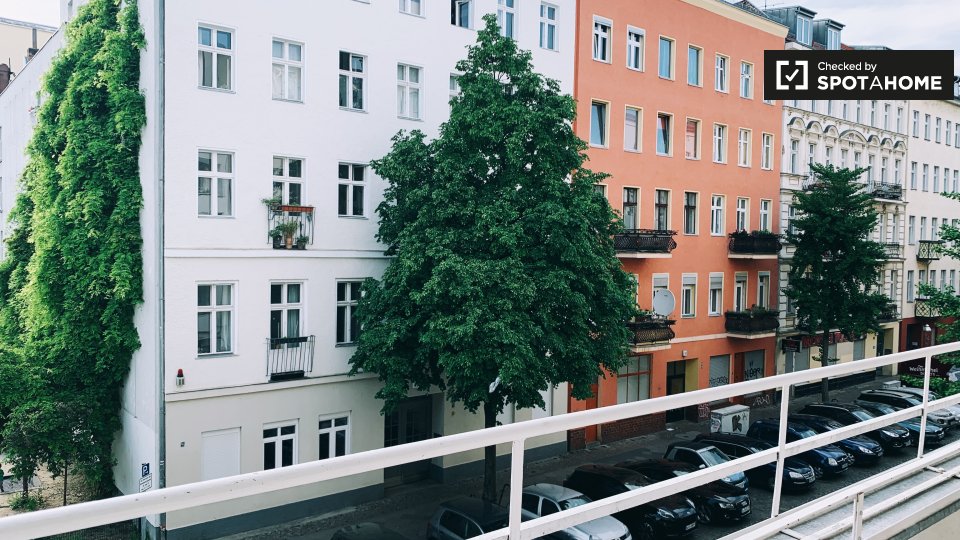 Apartment Berlin, 1 bed, 59m² — photo 1