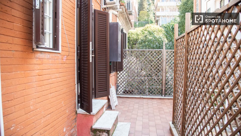 Apartment Rome, 4 beds, 60m² — photo 21