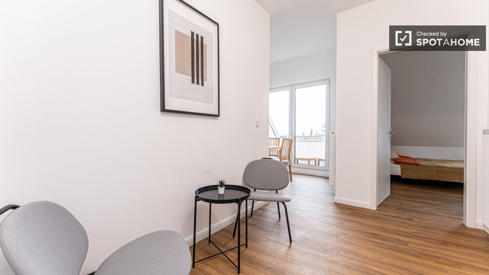 Double room Berlin, 5 beds, 105m² — photo 6