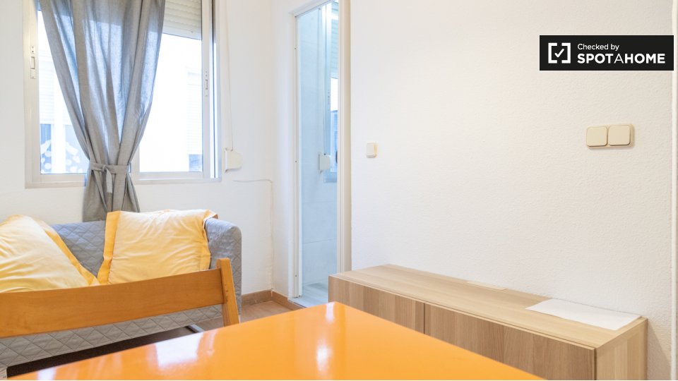 Apartment Madrid, 1 bed, 33m² — photo 14