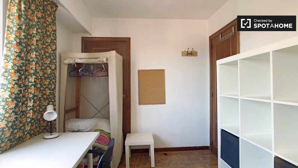 Camera doppia Madrid, 4 camere, 120m² — foto 12
