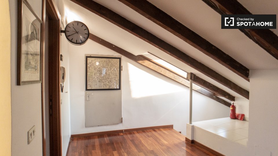 Apartment Milan, 1 bed, 65m² — photo 8