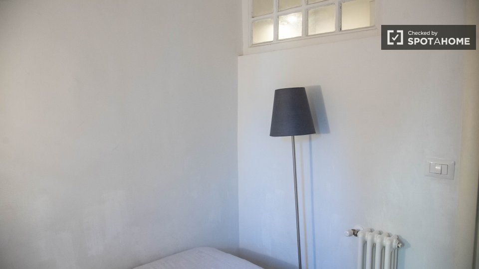 Apartment Rome, 4 beds, 60m² — photo 25