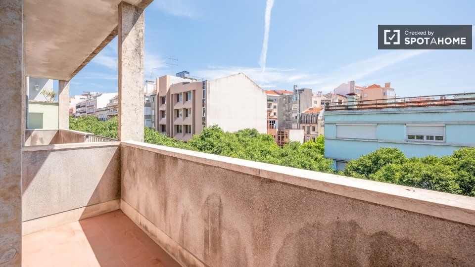 Double room Lisbon, 7 beds — photo 11