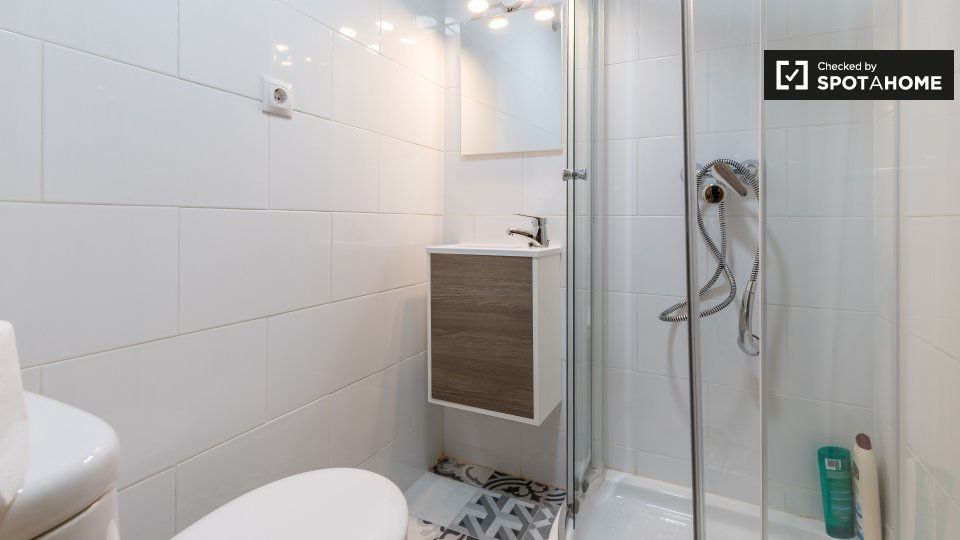 Double room Valencia, 6 beds — photo 15