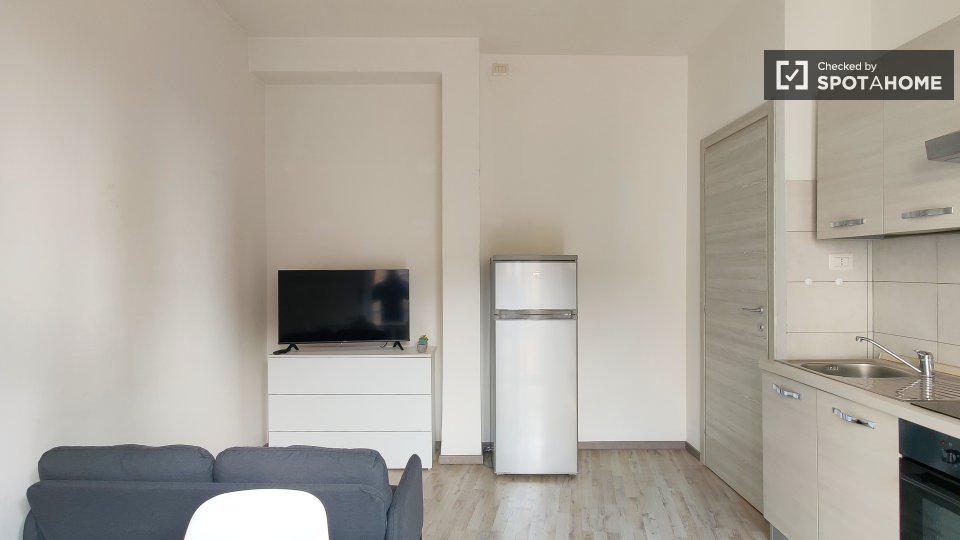 Apartment Milan, 1 bed — photo 4