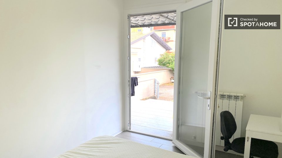 Double room Rome, 4 beds — photo 18