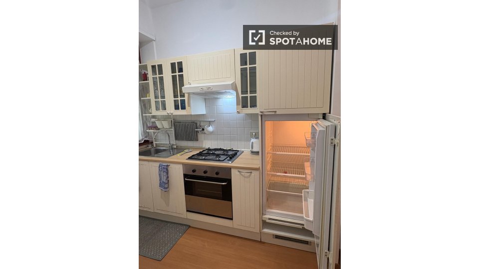 Apartment Rome, 1 bed — photo 18