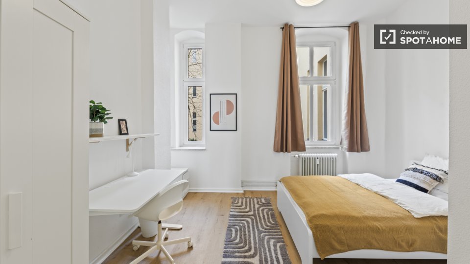 Double room Berlin, 8 beds, 209m² — photo 4