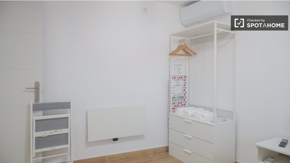 Apartment Madrid, 1 bed — photo 18