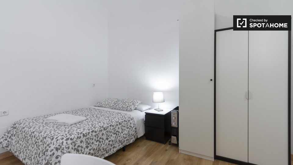 Apartment mono Madrid, 25m² — photo 12
