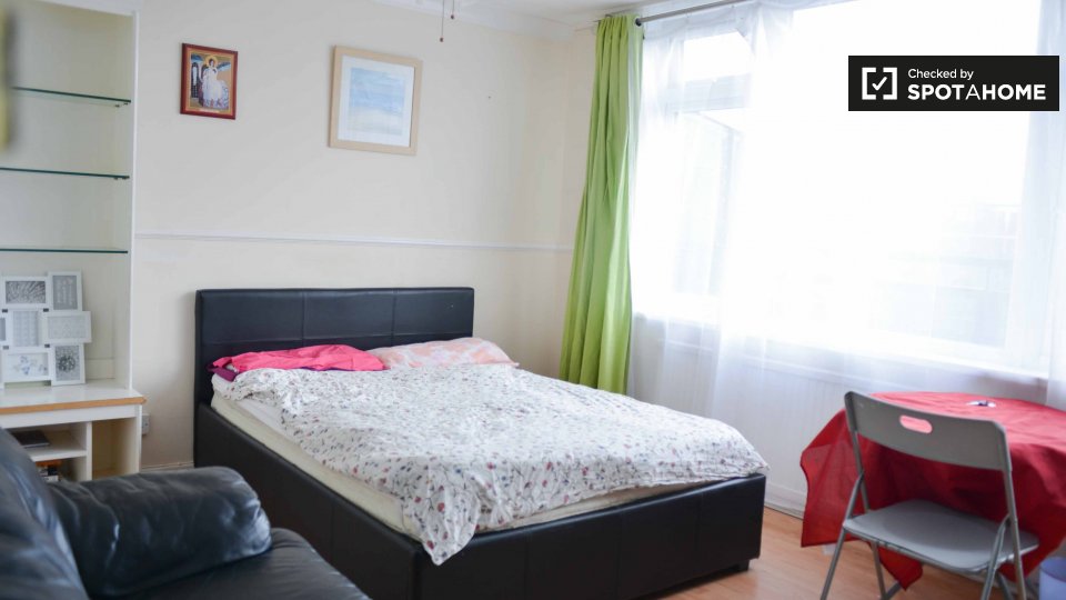 Double room London, 4 beds — photo 2