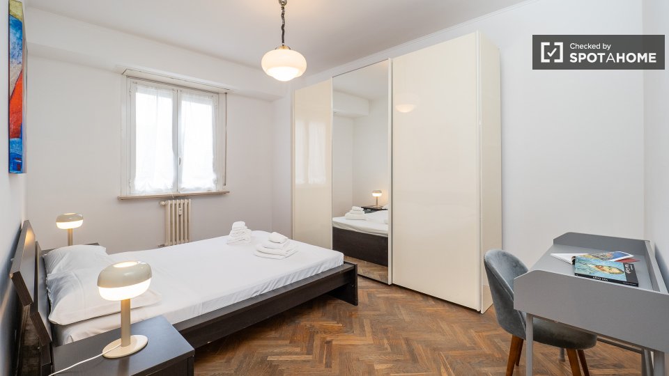 Double room Milan, 2 beds — photo 6