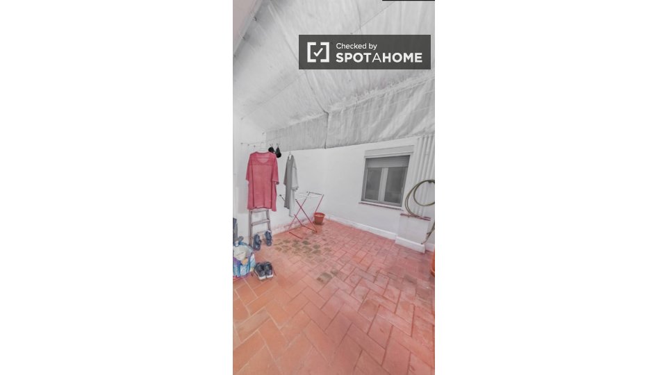Double room Barcelona, 4 beds — photo 9
