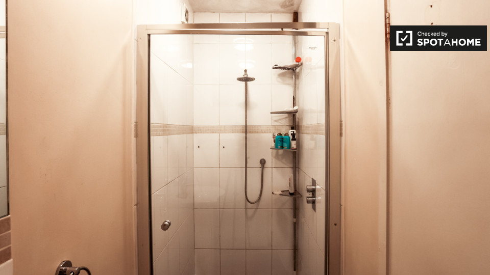 Double room London, 5 beds — photo 14