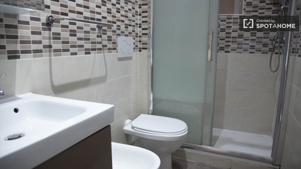 Double room Rome, 4 beds — photo 3