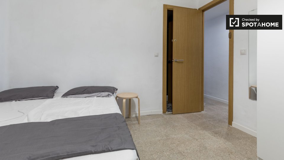Double room Valencia, 6 beds — photo 1
