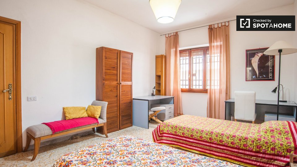 Double room Rome, 4 beds, 120m² — photo 42