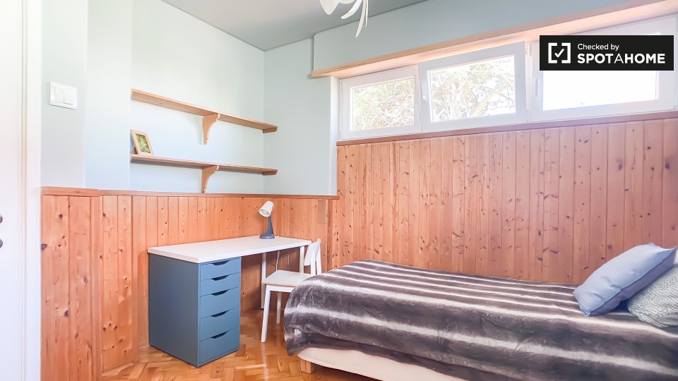 Double room Lisbon, 4 beds — photo 1