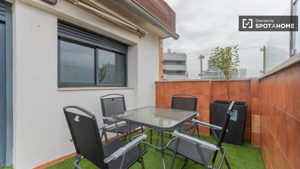 Apartment Valencia, 4 beds, 152m² — photo 10