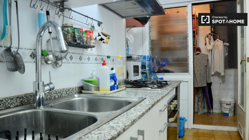 Double room Barcelona, 4 beds, 100m² — photo 16