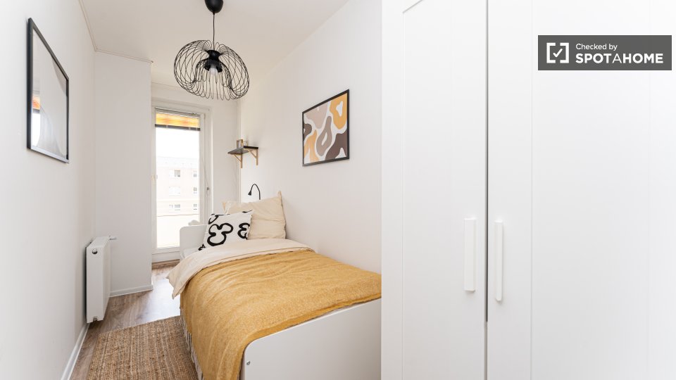 Double room Berlin, 4 beds, 62m² — photo 10