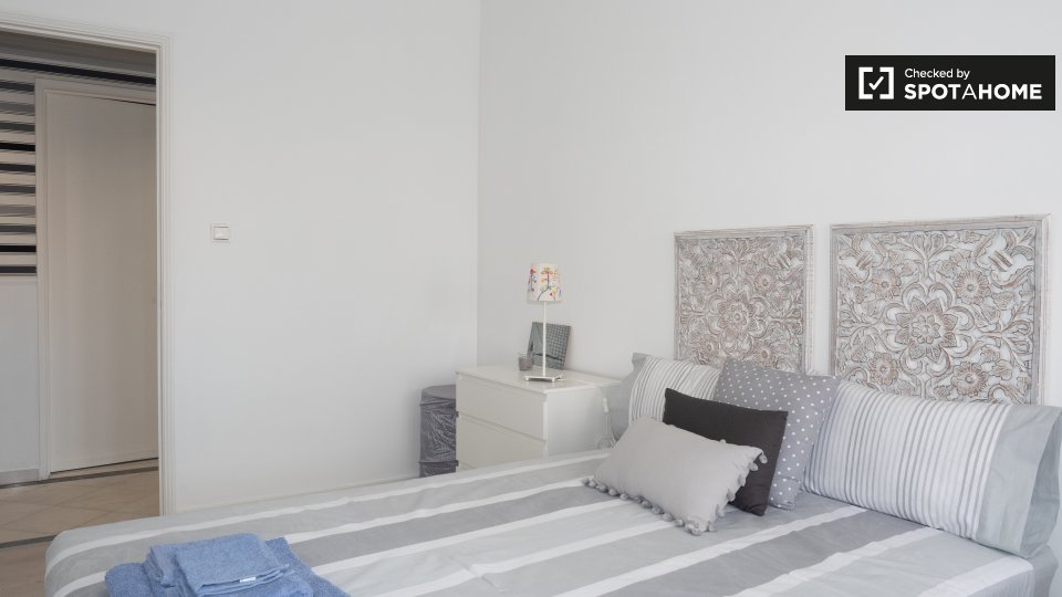 Double room Lisbon, 4 beds — photo 4