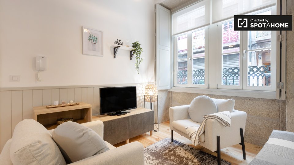 Apartment mono Porto, 20m² — photo 1
