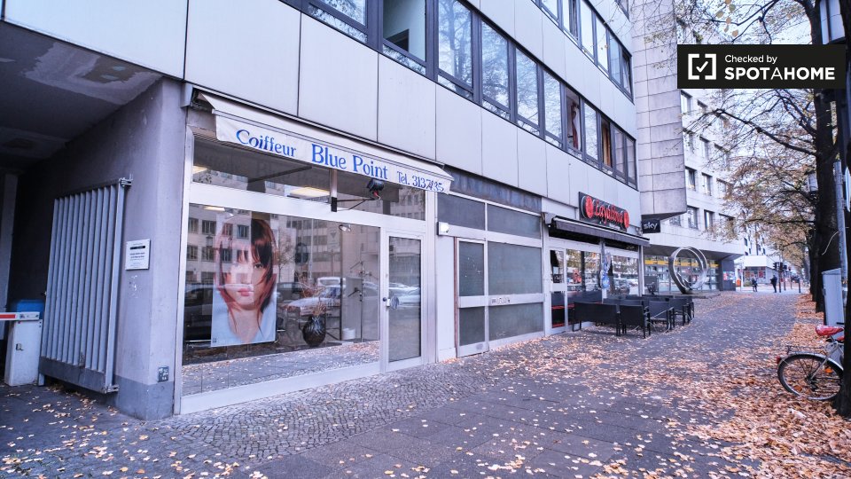 Double room Berlin, 3 beds, 47m² — photo 16