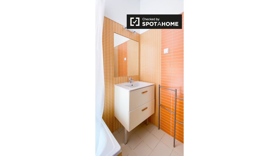 Apartment mono Lisbon — photo 9
