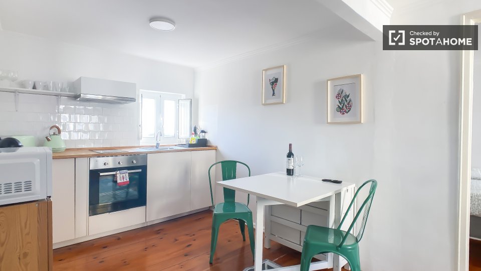Apartment Lisbon, 1 bed, 38m² — photo 8