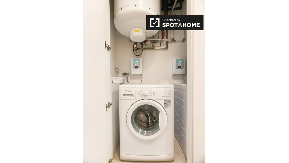 Apartment mono Lisbon, 16m² — photo 13