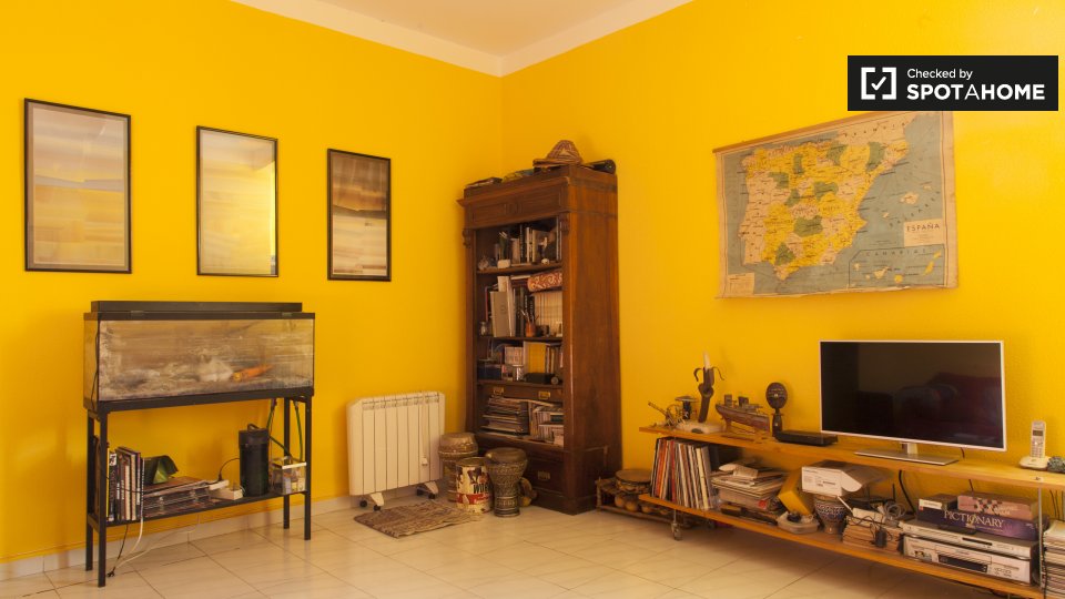 Double room Madrid, 2 beds, 120m² — photo 10