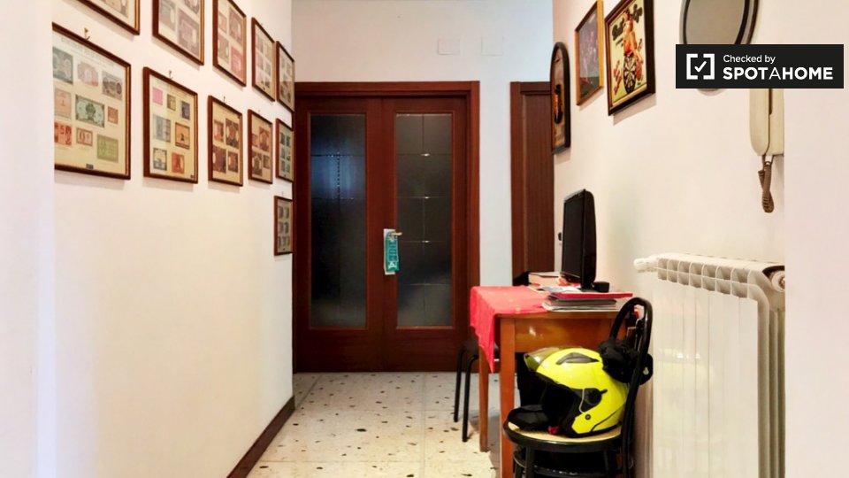 Double room Rome, 3 beds, 115m² — photo 20
