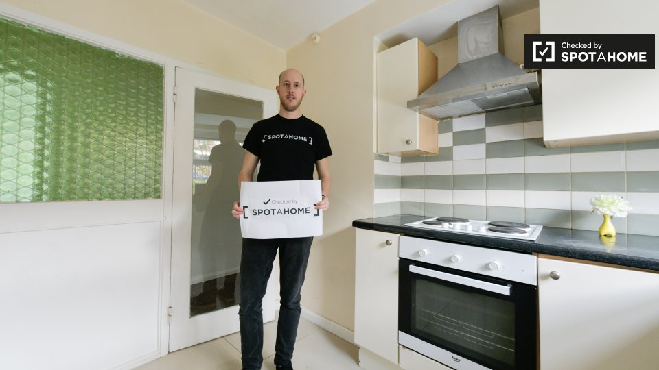 Double room London, 4 beds — photo 8