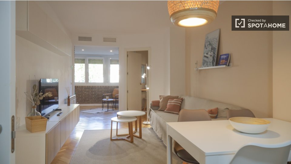 Apartment Madrid, 2 beds, 65m² — photo 12