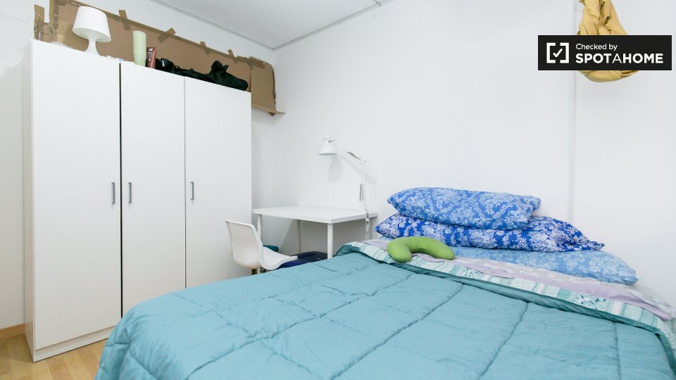 Double room Granada, 5 beds — photo 3