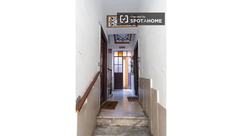 Double room Rome, 4 beds, 90m² — photo 56