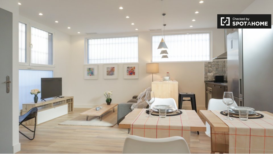 Apartment Madrid, 2 beds, 79m² — photo 1