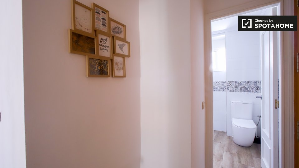 Double room Valencia, 4 beds, 100m² — photo 12